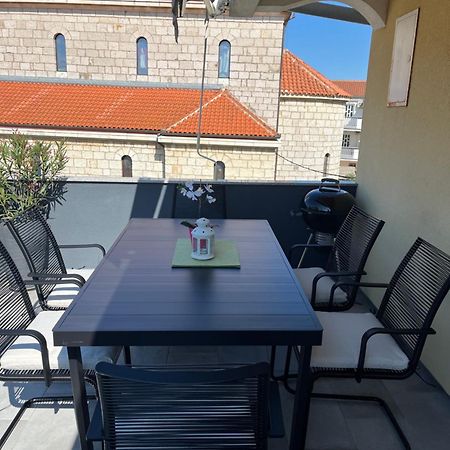 Luxury Apartment Rougemarin Пакоштане Екстер'єр фото